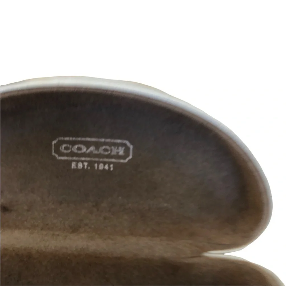 Coach logo ivory